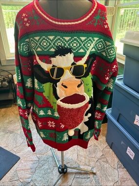 Jollidays Sweater Christmas Cow With Sunglasses & Santa Hat with Red & Green